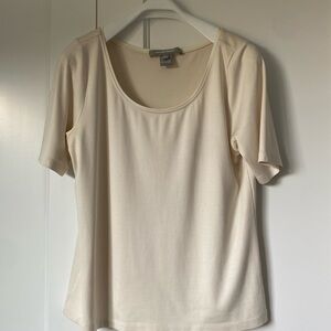 Ellen Tracy, silk cream short sleeve blouse PL